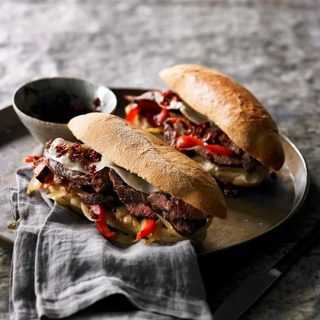 We might not be able to travel to Philadelphia for a cheese sub, but beat the hanger by bringing out your inner chef. These Philly cheesesteak subs by @australianbeef are soooo good! Head into store to purchase Boneless blade steak $19.99kg and get cooking.

Recipe linked in bio.

#bladesteak #phillycheesesteak #bringingoverseashome #aussiebutcher #australianbeef #beef #homechef #steaksub #bolarblade